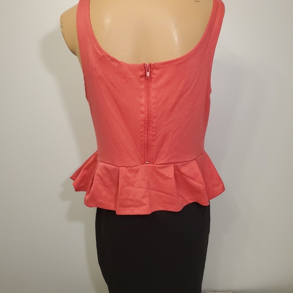 Cute 2 Tone Peplum Dress Large - Picture 5 of 7